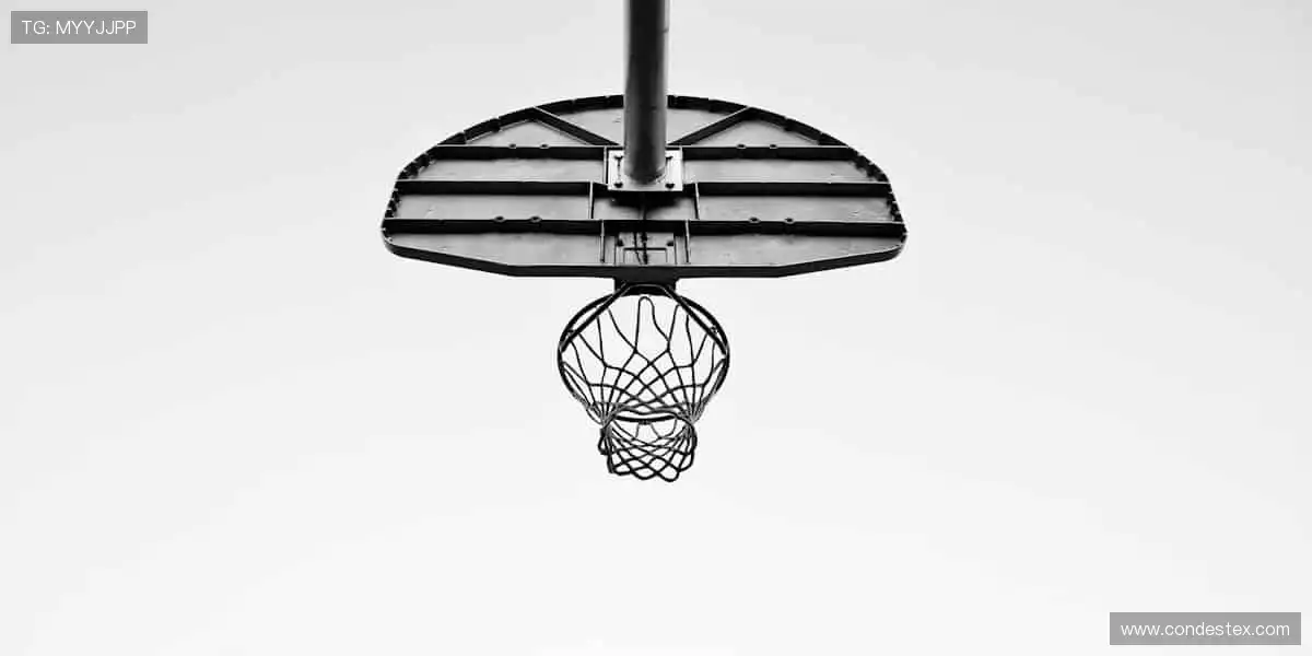 真人游戏社交功能：好友聊天组队游戏，互动不止于对决